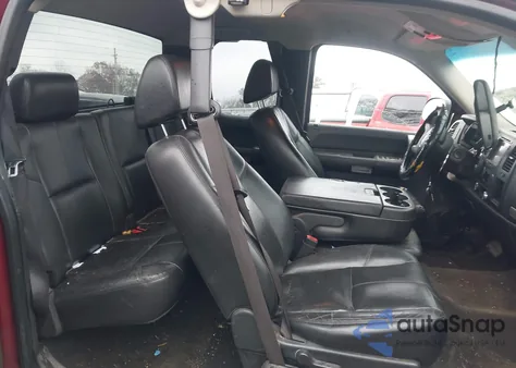 2007 Chevrolet Silverado 1500 Lt1 z USA, uszkodzony, nr VIN 2GCEK19JX71669943